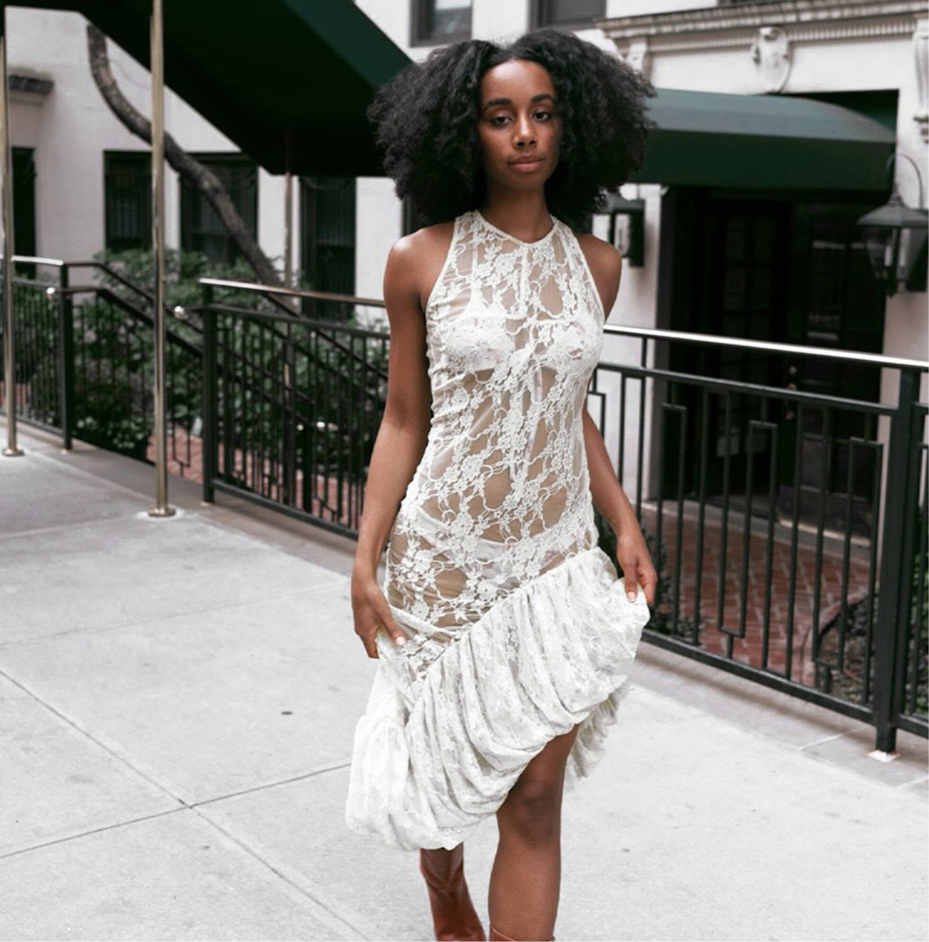 Lace embroidered flow dress